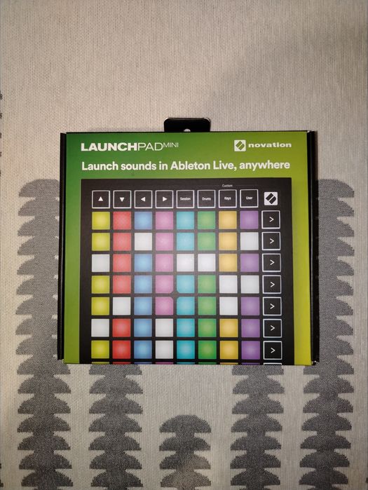 MIDI-клавиатура Novation Launchpad Mini MK3., новый в коробке.