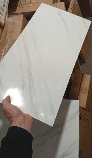 Водоустойчив самозалепващ се панел за стена - пано мрамор 30х60см