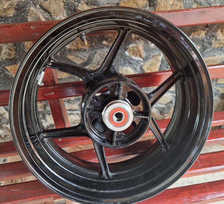 Vând Jeanta spate Kawasaki zx10r noua pret 1400 ron neg