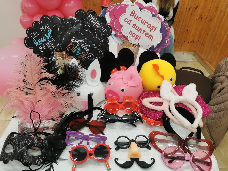 Închiriez Oglindă Magică