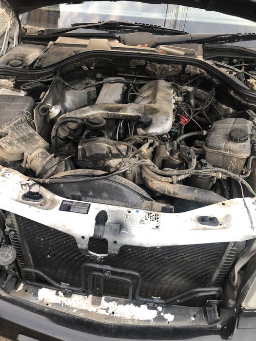Продавам мерцедес w 140 на части