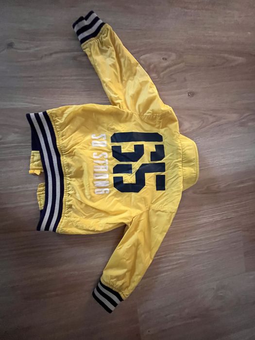 Детско якенце Benetton