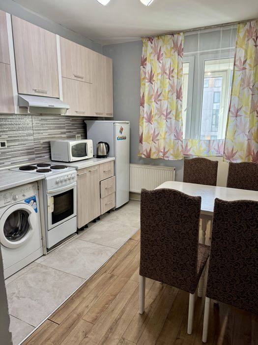 Квартира посуточно Абая 130