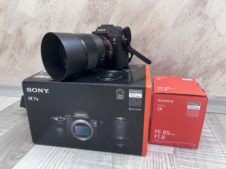 Sony a7iii + Sony 85mm 1.8