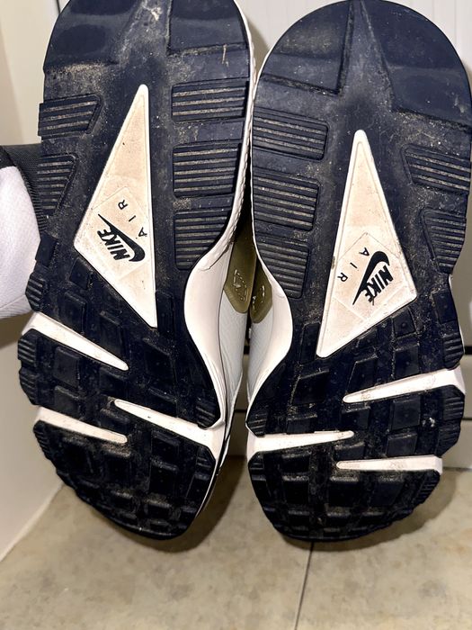 Nike Air Huarache FB3259-001/ 42 номер