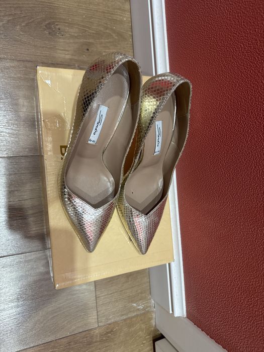 Продам туфли классические