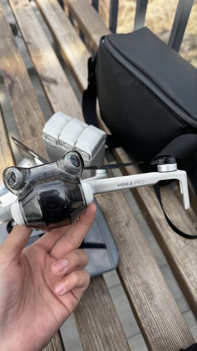 Dji mini 4 pro combo