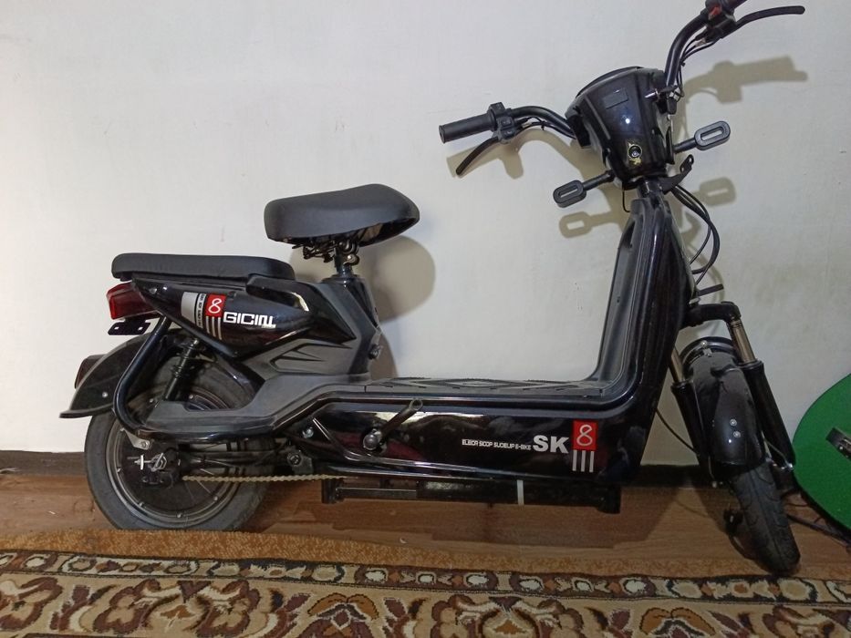 Скутер электрический