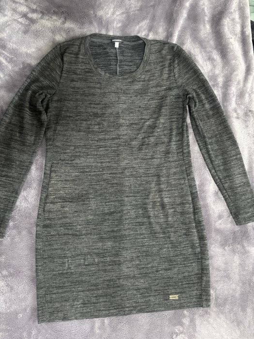 Рокля Kensol фино плетиво.