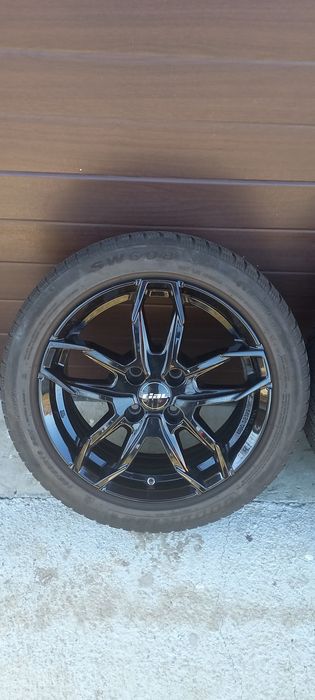 Jante aliaj negre 4X108 R16 Ford RIAL Lucca Diamant-Schwarz Lackiert