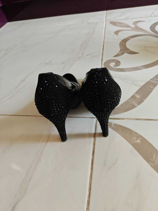 Елегантни обувки