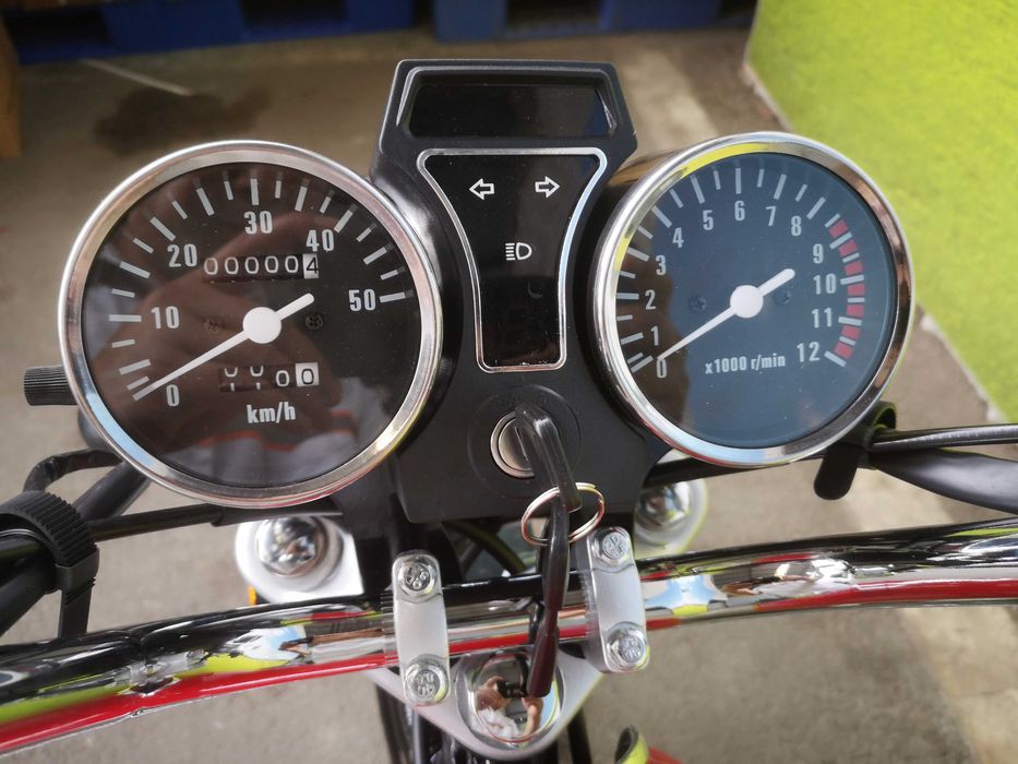 АЛФА мопед сотамиз, бензинда, янги