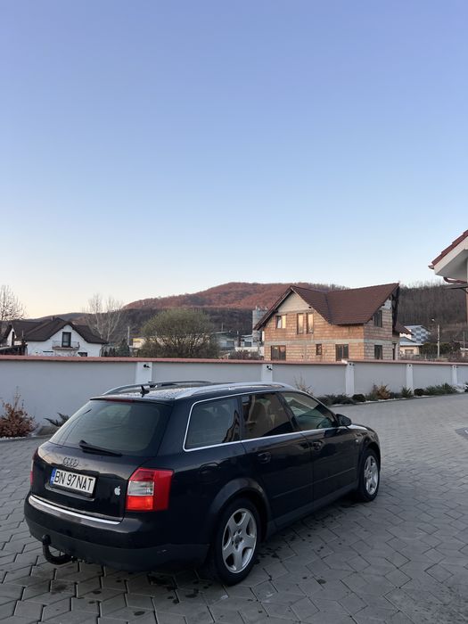 De vinzare Audi A4 B6 1.9 disel 131 cp