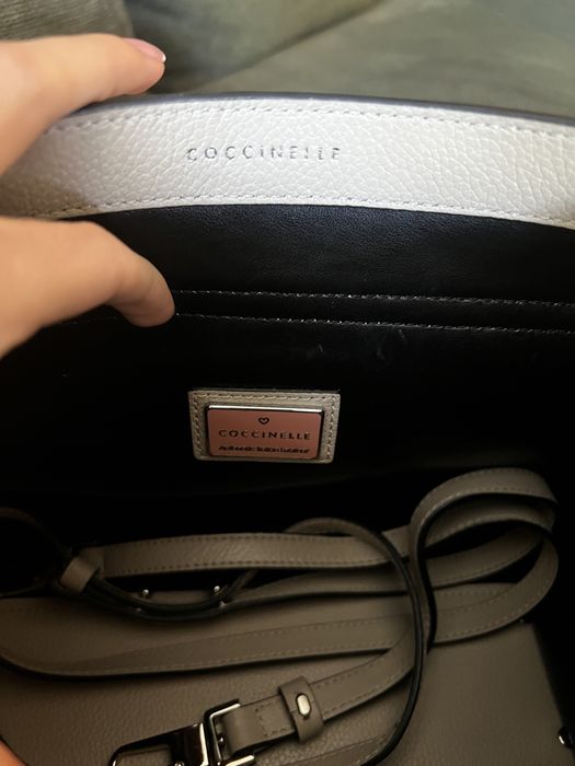 Кожена чанта Coccinelle