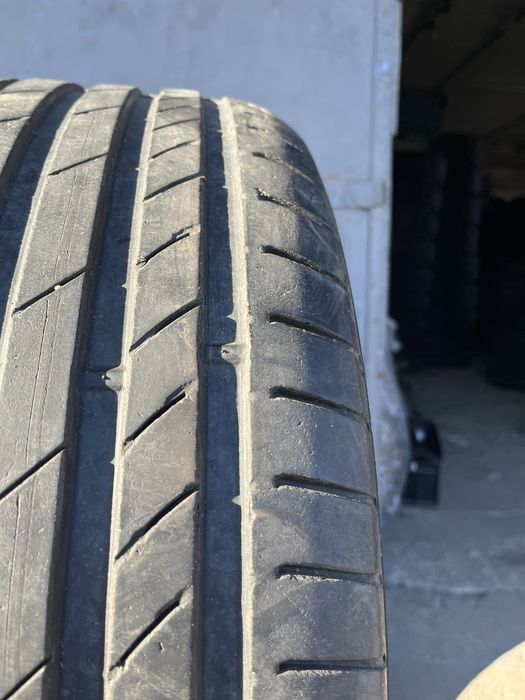 2 бр. летни гуми 245/45/19 Kumho 5,5 mm DOT 5116