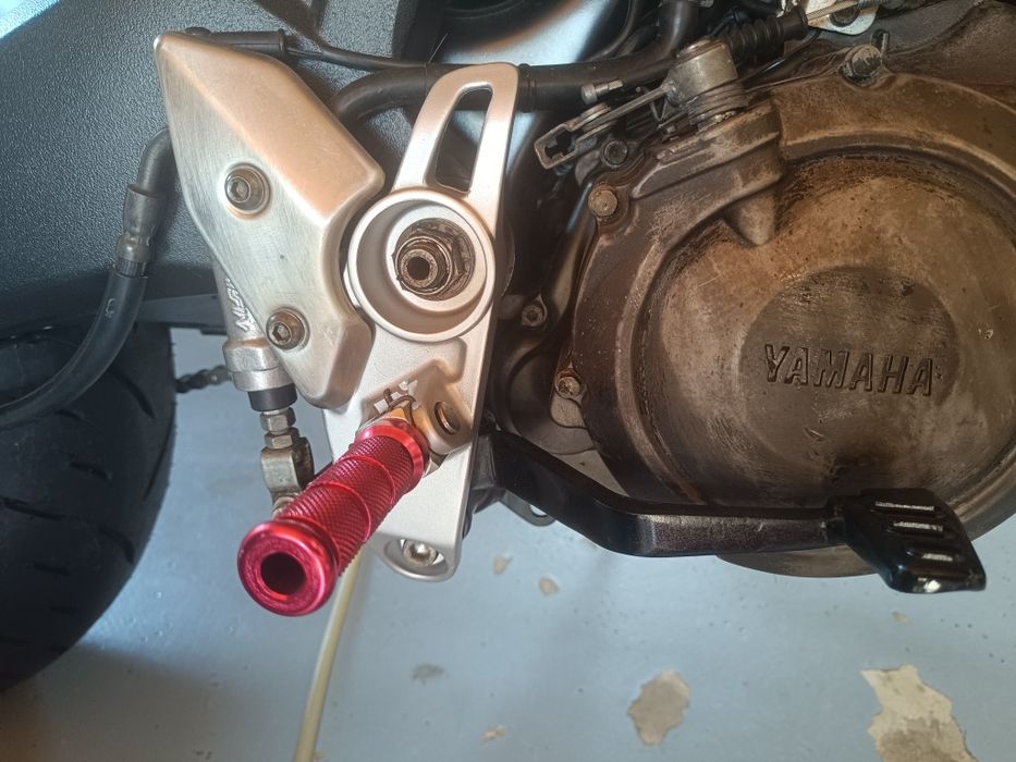 Dezmembrez Yamaha mt03 660