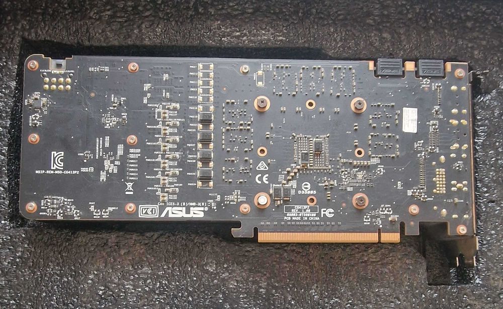 Placa video NVIDIA GTX 1080 8GB perfecta gaming
