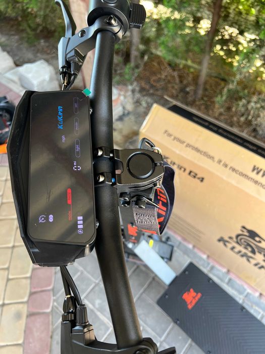 Trotineta electrica KUKIRIN G4 NOUA SIGILATA 2000 WATI 21 A 92 km/h