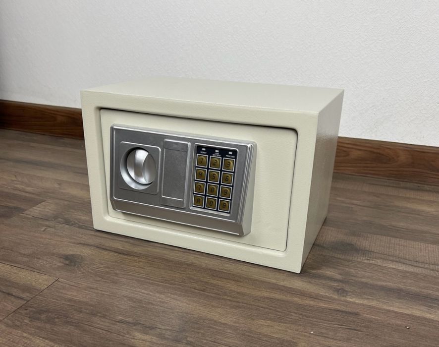Металлический мини сейф
