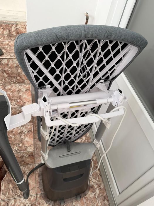 Aparat de călcat vertical Philips Seria 8000 All-in-One GC628/80