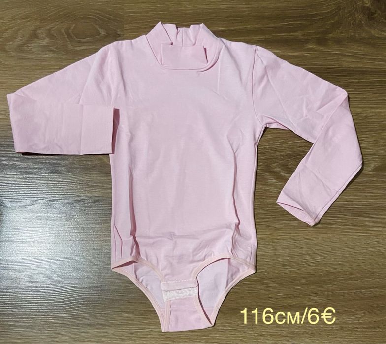 Нови дрехи да момиче 110 и 116 см, рокли, клинове, комплекти