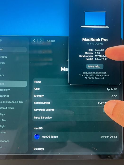 MacBook Pro A2338 13inch M1 8ram 256gb