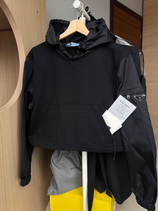 Prada re-nylon суитшърт оригинален