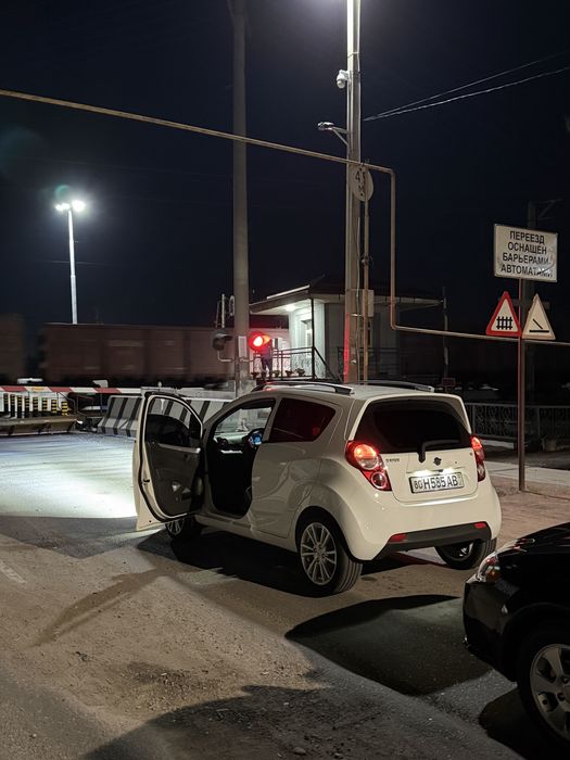 Продаётся спарк 2012 идеал 3 позиция фулл механика