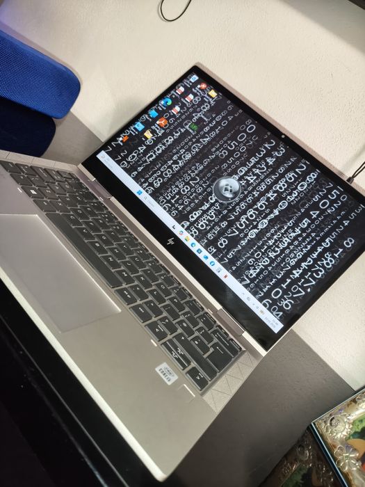 Laptop hp     EliteBook x360 g7