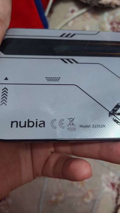 Смартфон nubia в отличном состоянии