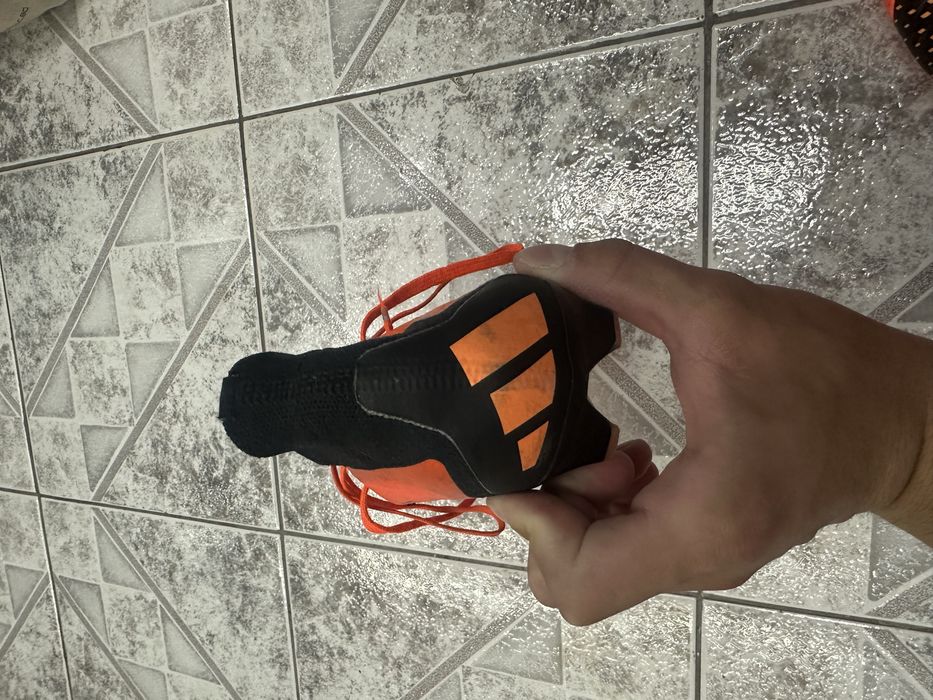 Бутонки Adidas Predator