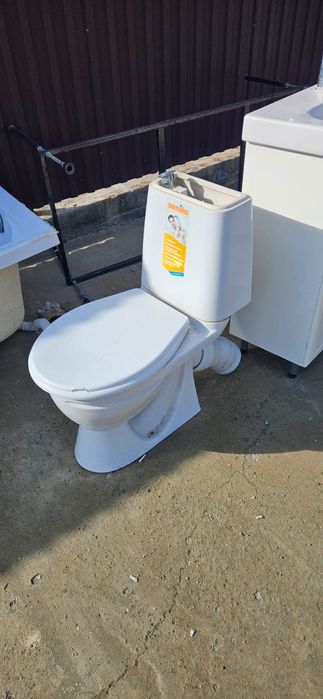 Раковина, ванна, туалет