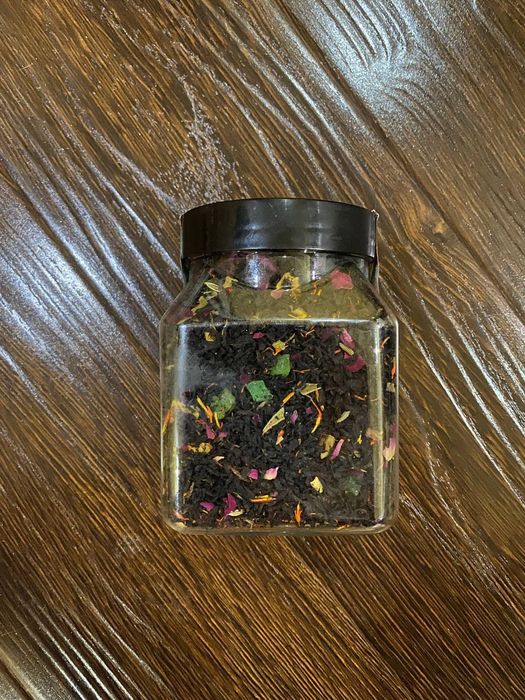 Фруктовый чёрный чай Assalom Tea «Бутоны роз»