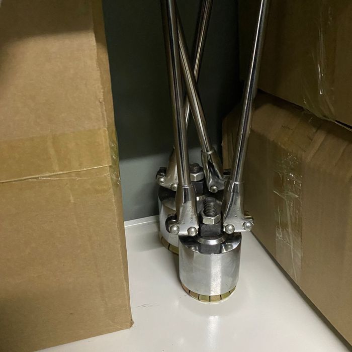 Пломбиратор для бочек, крышки