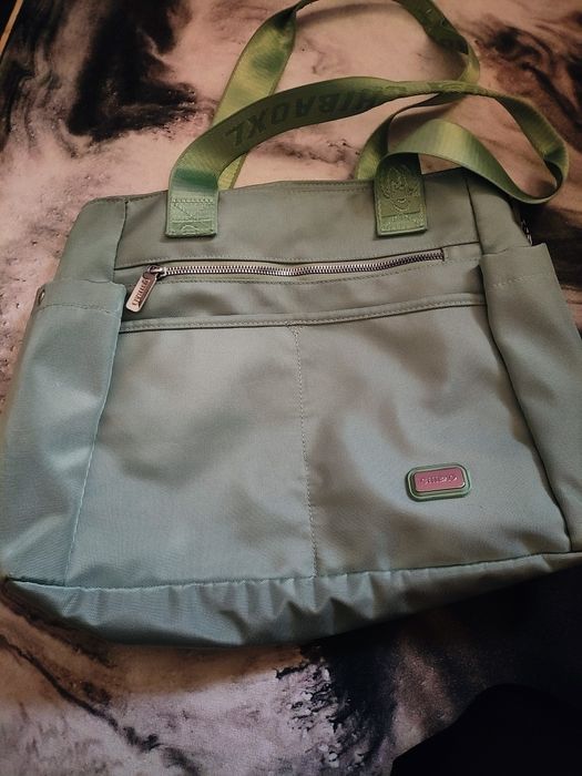 Дамски чанти за жени