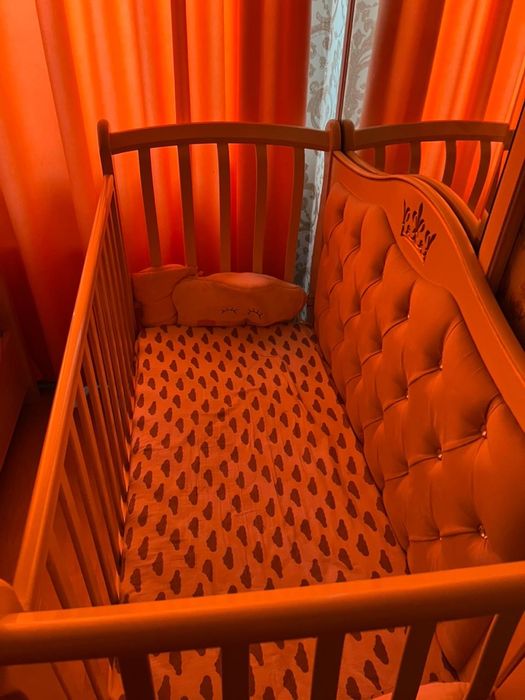 детская кроватка