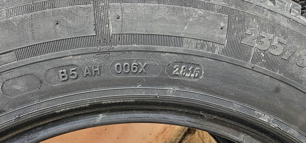 Anvelope Michelin Agilis 235/60/R17 C (cargo) M+S