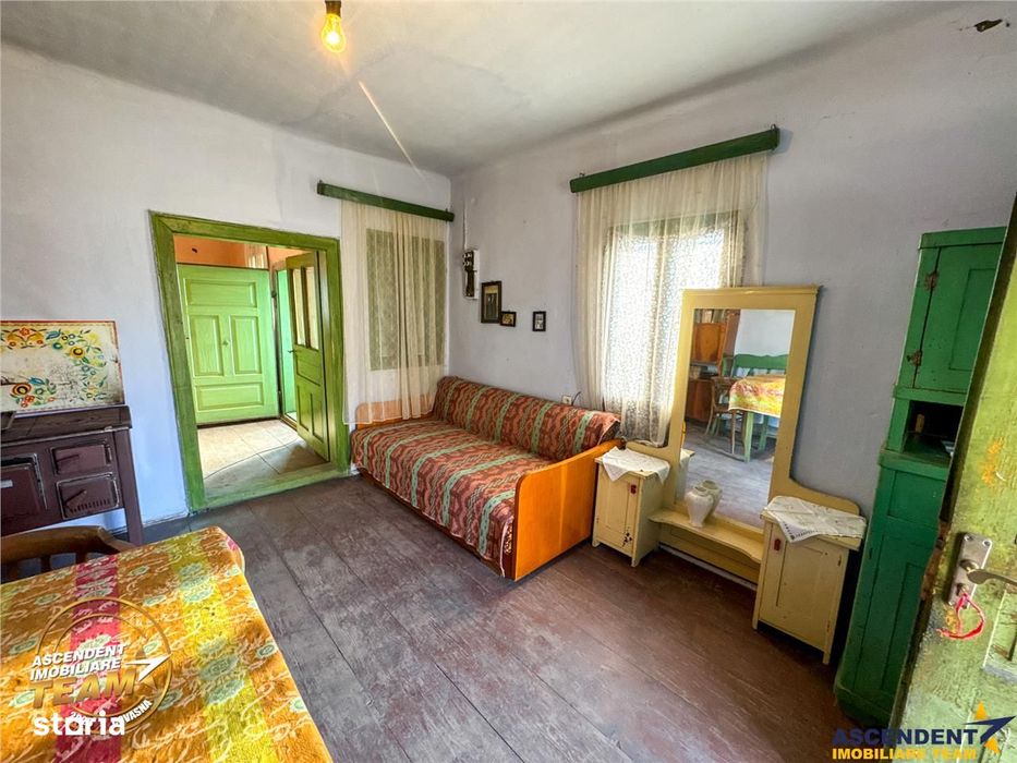 Film! Teren apreciabil, 2.819 mp + casa, Mereni, Covasna