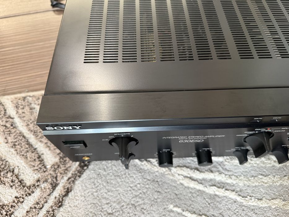 Sony TA-F630ESD Качествен стерео усилвател ДАК