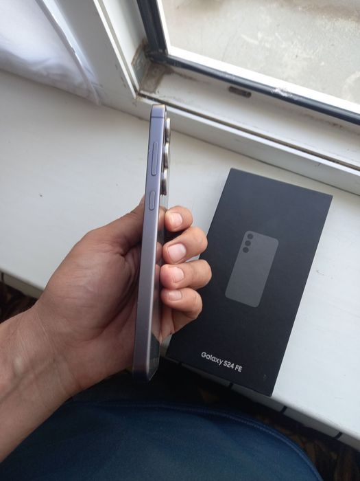 Samsung S24 Fe 8+8/256 ideal holatda