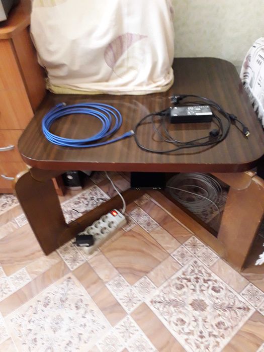 Продаю срочно мебель!