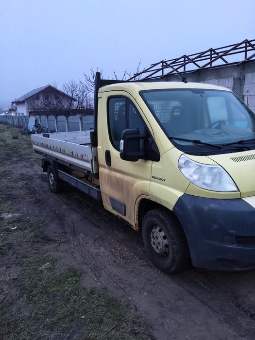 Vând pejo boxer an 2007