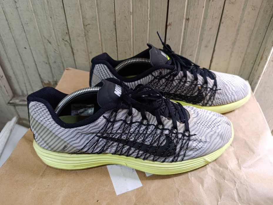 ''Nike Lunaracer+ 3''оригинални маратонки 46 номер