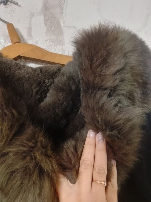 Продам зимнюю парку полулюкс