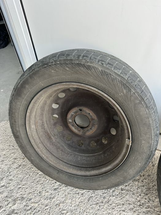 Гуми с джанти 2 бр 175/65r14