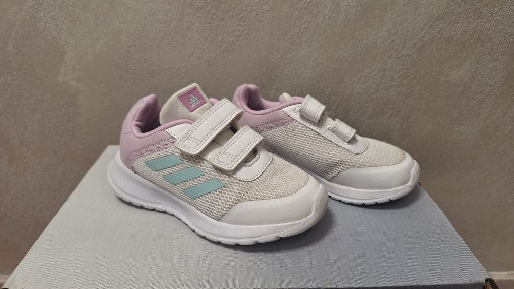 Детски маратонки за момиче Adidas