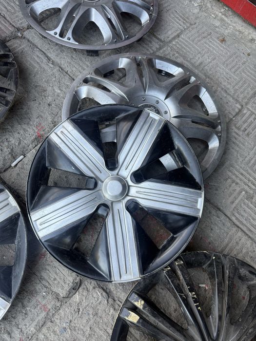 Продам разные колпаки размер 13,14,15