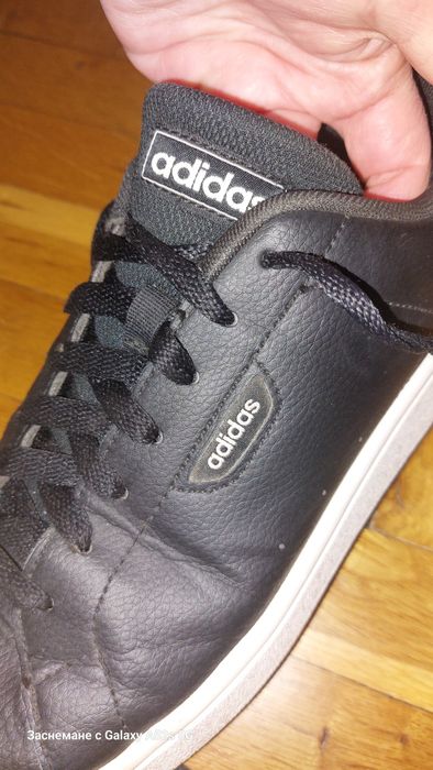 Спортни обувки Adidas Court