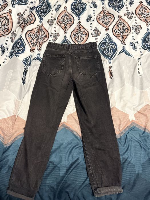 Jeans с цепка на колената