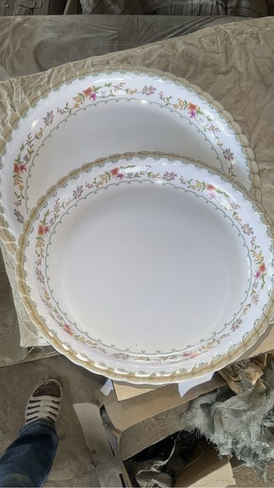 Продам тарелки ддя кафе